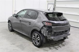 Peugeot 208  picture 4