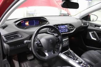 Peugeot 308  picture 9