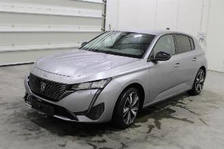 krockskadad bil auto Peugeot 308  2023/8