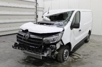 Vrakbiler auto Renault Trafic  2024/12