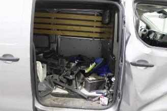 Opel Vivaro  picture 22