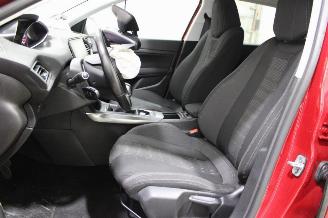 Peugeot 308  picture 10