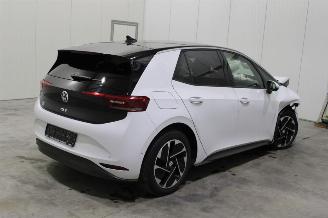 Volkswagen ID.3  picture 3