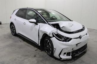 Volkswagen ID.3  picture 2