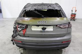 Audi Q3  picture 8