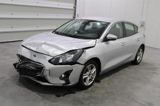 Auto incidentate Ford Focus  2019/6