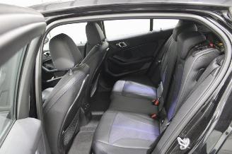 BMW 1-serie 120 picture 11