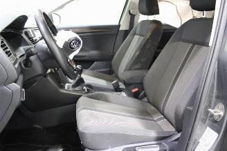 Volkswagen T-Roc  picture 10