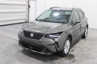 damaged passenger cars Seat Arona  2025/6