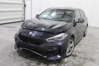 Unfallwagen BMW 1-serie 116 2022/6