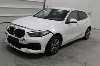 Voiture accidenté BMW 1-serie 116 2022/8
