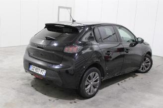 Peugeot 208  picture 3
