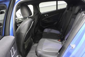 BMW 1-serie 118 picture 12