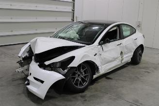 krockskadad bil auto Tesla Model 3  2023/8