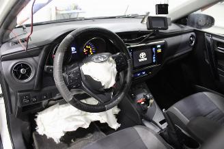 Toyota Auris  picture 9