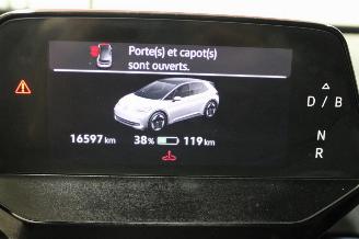 Volkswagen ID.3  picture 13