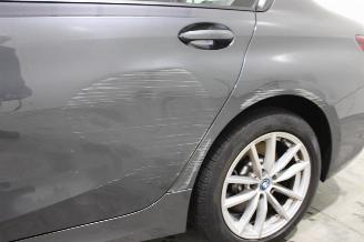 BMW 3-serie 320 picture 9