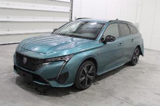 krockskadad bil auto Peugeot 308  2023/12