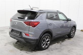 Ssang yong Korando  picture 4