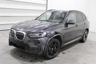 Coche accidentado BMW iX3  2023/11