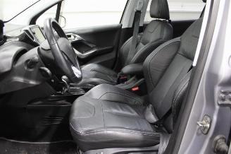 Peugeot 2008  picture 12