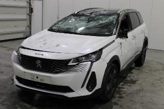 Coche accidentado Peugeot 5008  2022/1