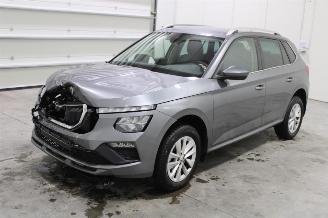 krockskadad bil auto Skoda Kamiq  2024/8