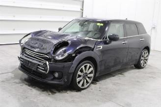 Voiture accidenté Mini One _D_CLUBMAN 2020/7