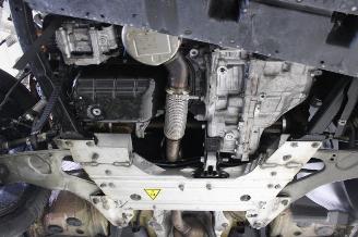 Peugeot 2008  picture 16