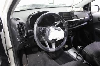 Kia Picanto  picture 10