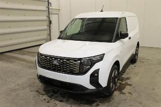 Vaurioauto  commercial vehicles Ford Transit Courier Van Transit Courier 2025/7