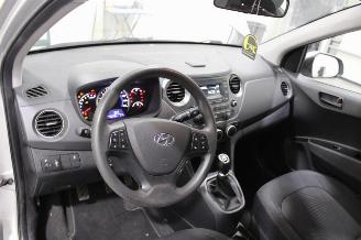 Hyundai I-10 i10 picture 10