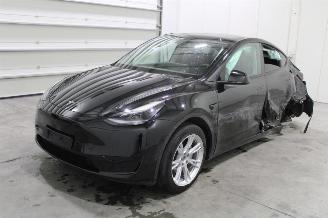 krockskadad bil auto Tesla Model Y  2023/3