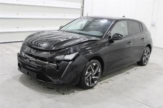 Damaged car Peugeot 308  2024/2