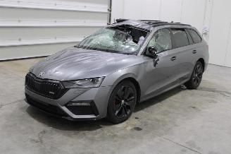 krockskadad bil auto Skoda Octavia  2024/3