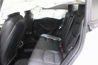 Tesla Model 3  picture 12
