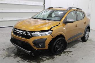 Schadeauto Dacia Sandero  2023/7