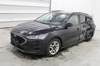 Vaurioauto  passenger cars Ford Focus  2022/6