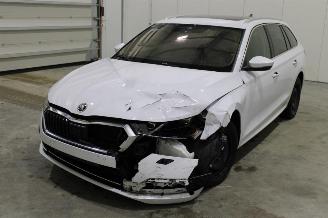 demontáž osobní automobily Skoda Octavia  2023/7