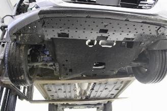 Peugeot 208  picture 14