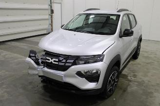 Schadeauto Dacia Spring  2023/7