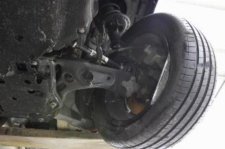 Peugeot 208  picture 18