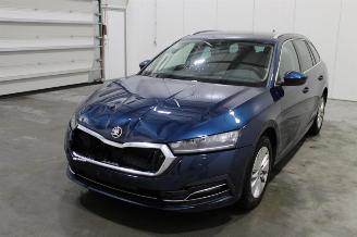 skadebil auto Skoda Octavia  2024/4