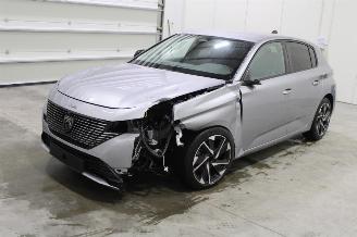 krockskadad bil auto Peugeot 308  2024/3