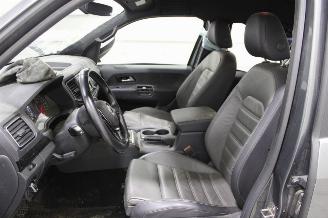 Volkswagen Amarok  picture 10