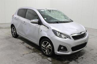 Peugeot 108  picture 2