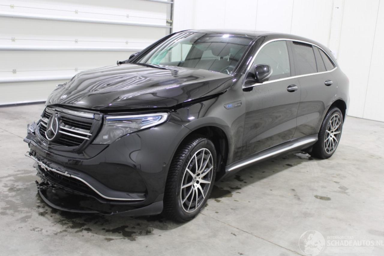 Mercedes EQC 