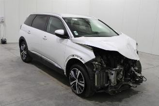 Peugeot 5008  picture 2
