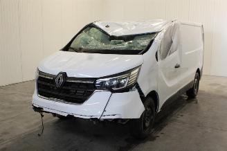Voiture accidenté Renault Trafic  2025/5