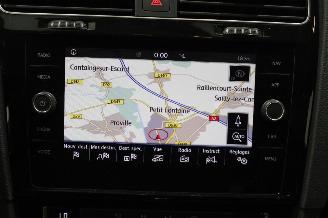 Volkswagen Golf  picture 14